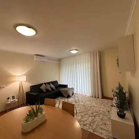 Апартаменты Lido View Holiday Фуншал