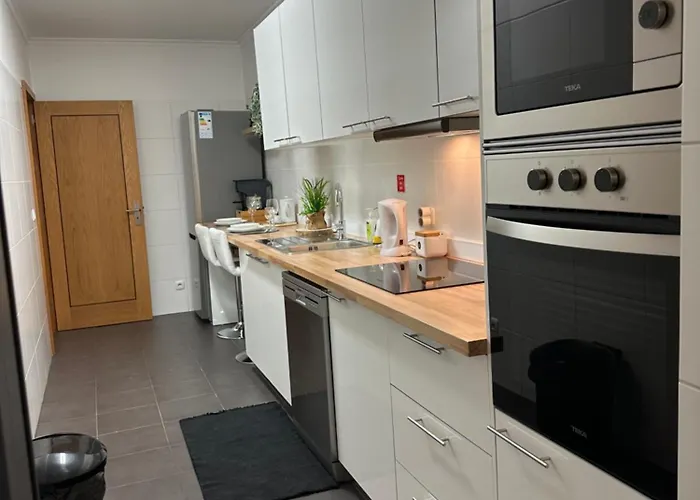 Lido View Holiday 푼샬